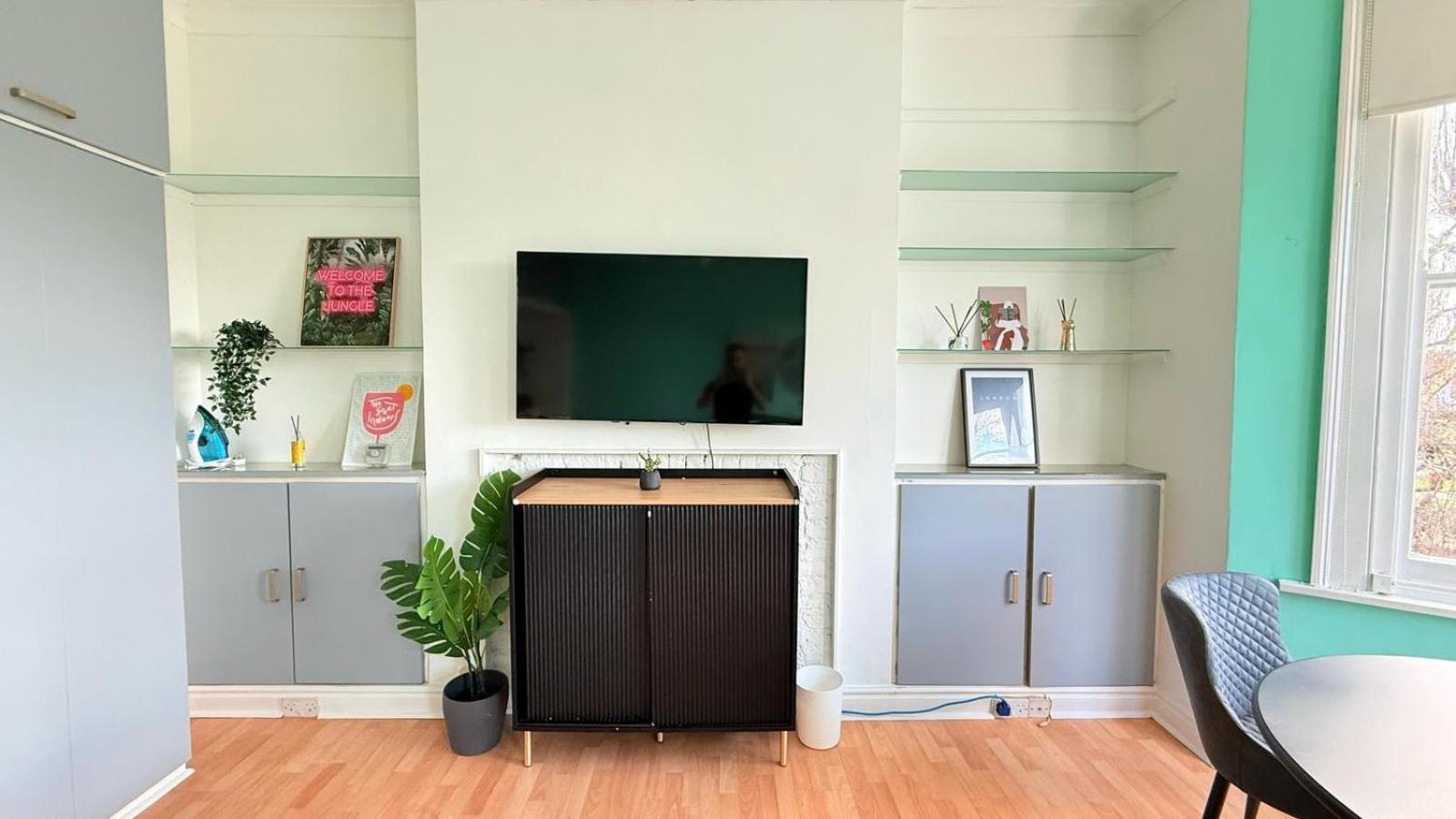Appartamento Large Flat Close To Tube Station Zone 2 *
